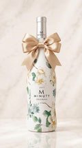 Minuty M Rosé – zdobená lahev v dekoru květů jabloně