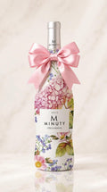 Minuty M Rosé – zdobená lahev v dekoruHortenzie