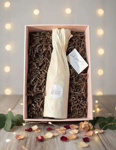 Dárková krabička s víkem a mašlí DressBottle