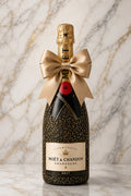 Moët & Chandon Brut – Černo-zlatá dárková zdobená lahev | DressBottle