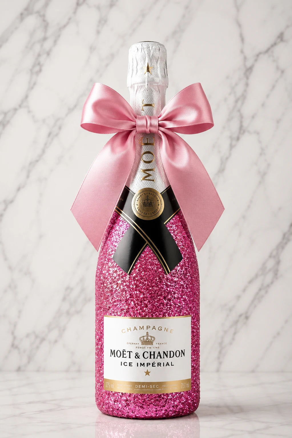 Moët & Chandon Ice Impérial – Růžová dárková zdobená lahev | DressBottle