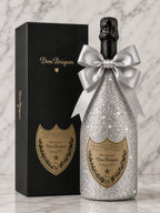 Dom Pérignon Vintage 2017 – Luxusní dárková lahev ve stříbrných třpytkách v dárkové krabičce