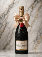 Moët & Chandon Brut – Černá dárková zdobená lahev | DressBottle