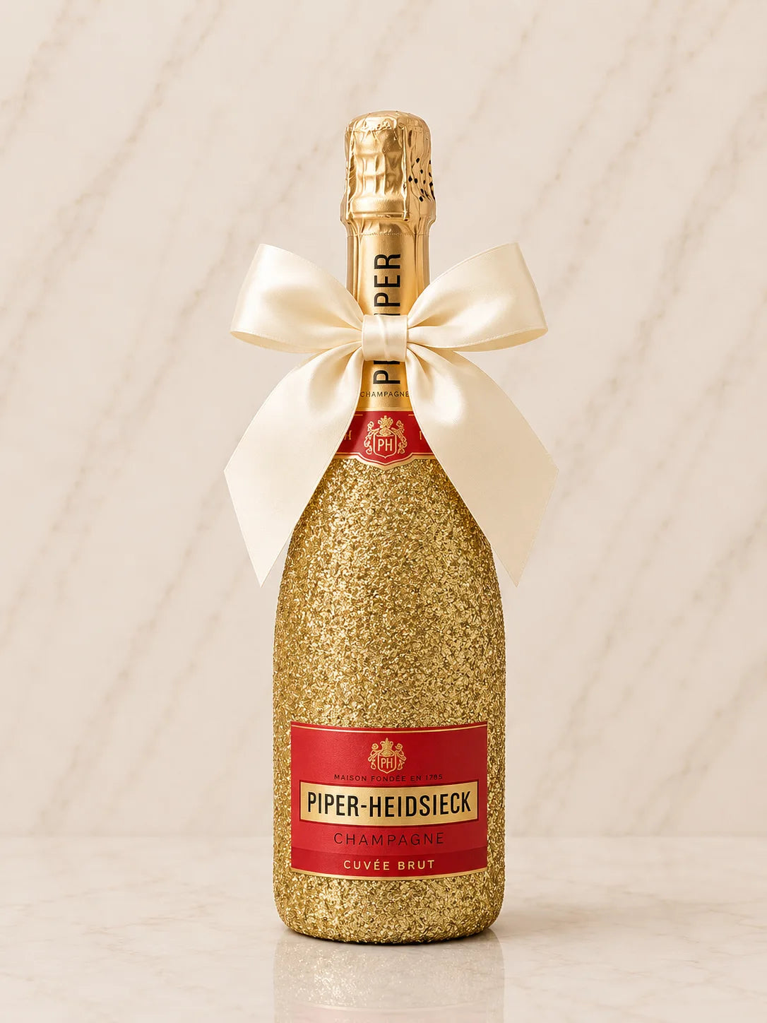 Piper-Heidsieck Cuvée Brut – Zlatá dárková zdobená lahev | DressBottle