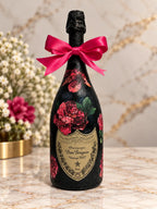 Dom Perignon zdobený designem pivoněk
