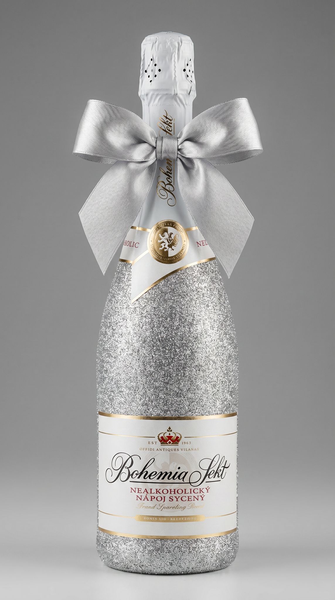 Bohemia Sekt Nealko ve stříbrných třpytkách