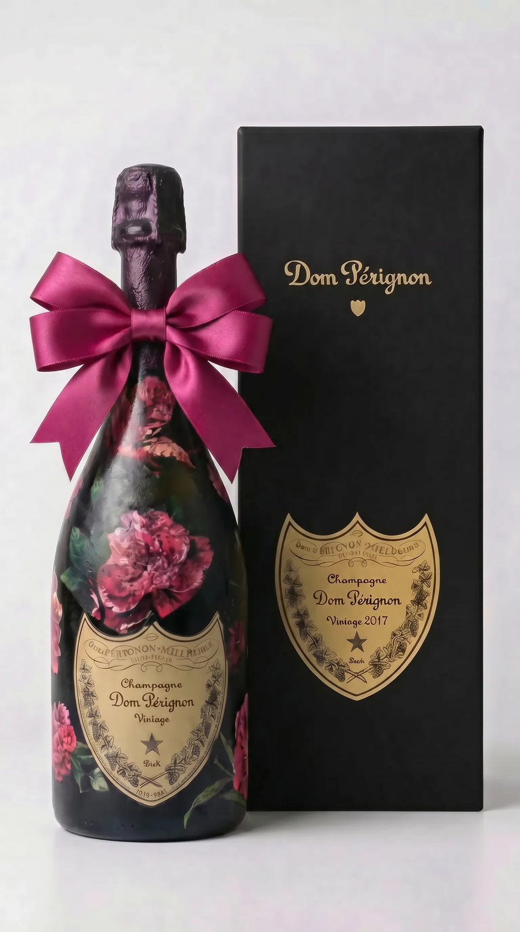 Dom Pérignon 2017 – Zdobená lahev pivoňkami v dárkové krabičce