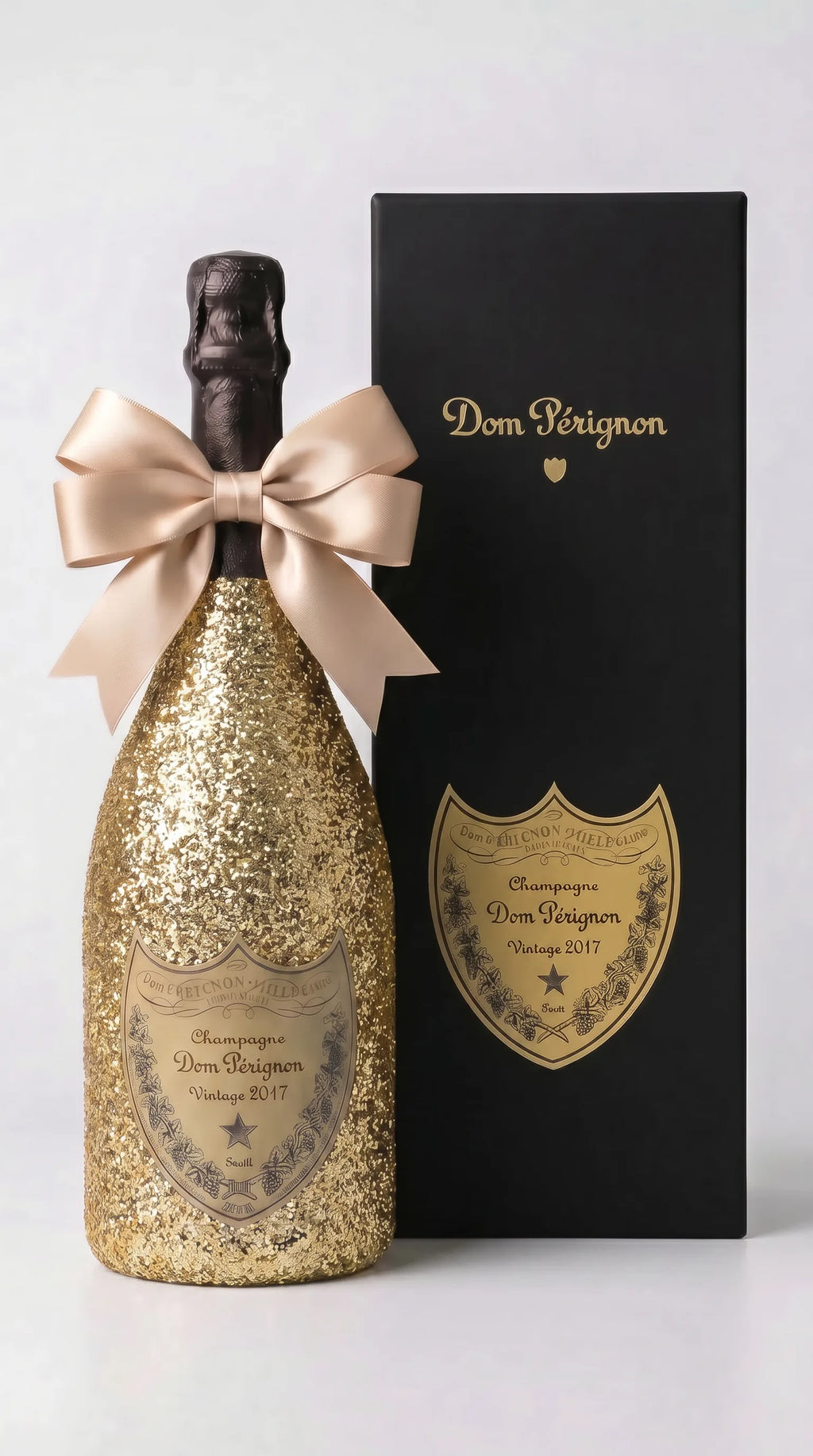 Dom Pérignon 2017 – Zlatá zdobená lahev v dárkové krabičce