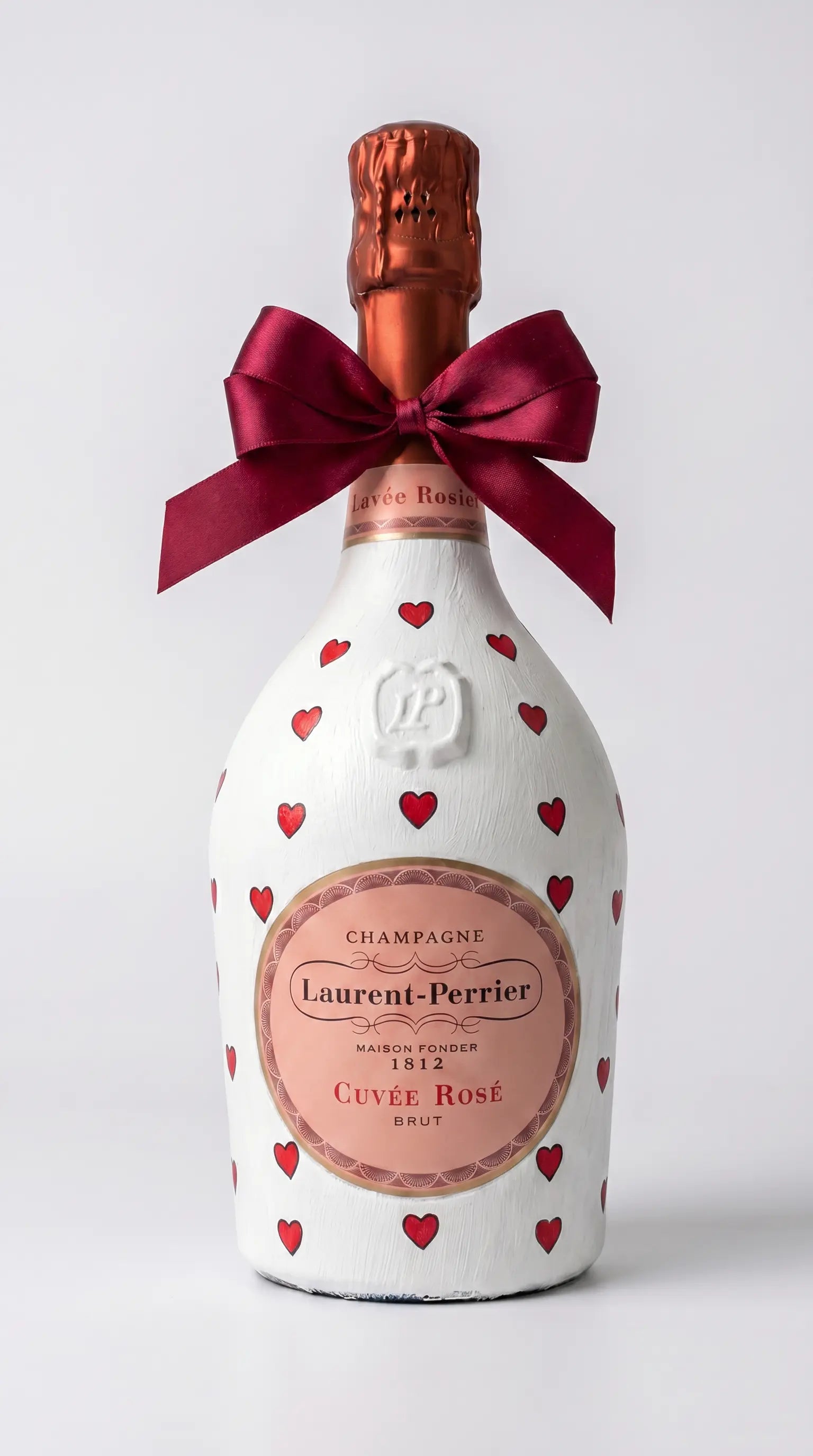 Laurent-Perrier Cuvée Rosé – Dárková zdobená lahev srdíčky