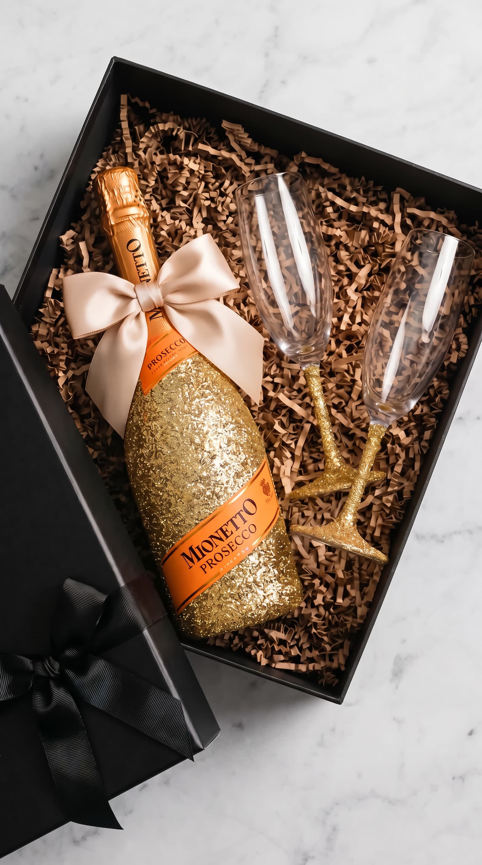 Dárková sada Mionetto Prosecco – Třpytivá lahev + skleničky dle výběru
