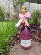 Moët & Chandon Brut – Růžová dárková zdobená lahev