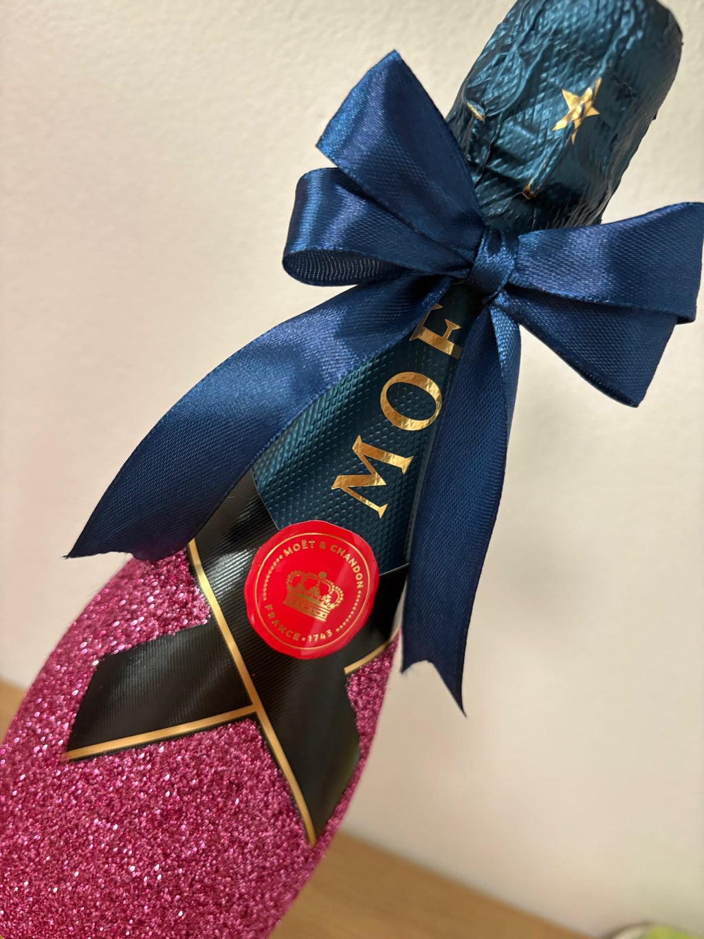 Moët & Chandon Nectar Impérial – Růžová dárková zdobená lahev