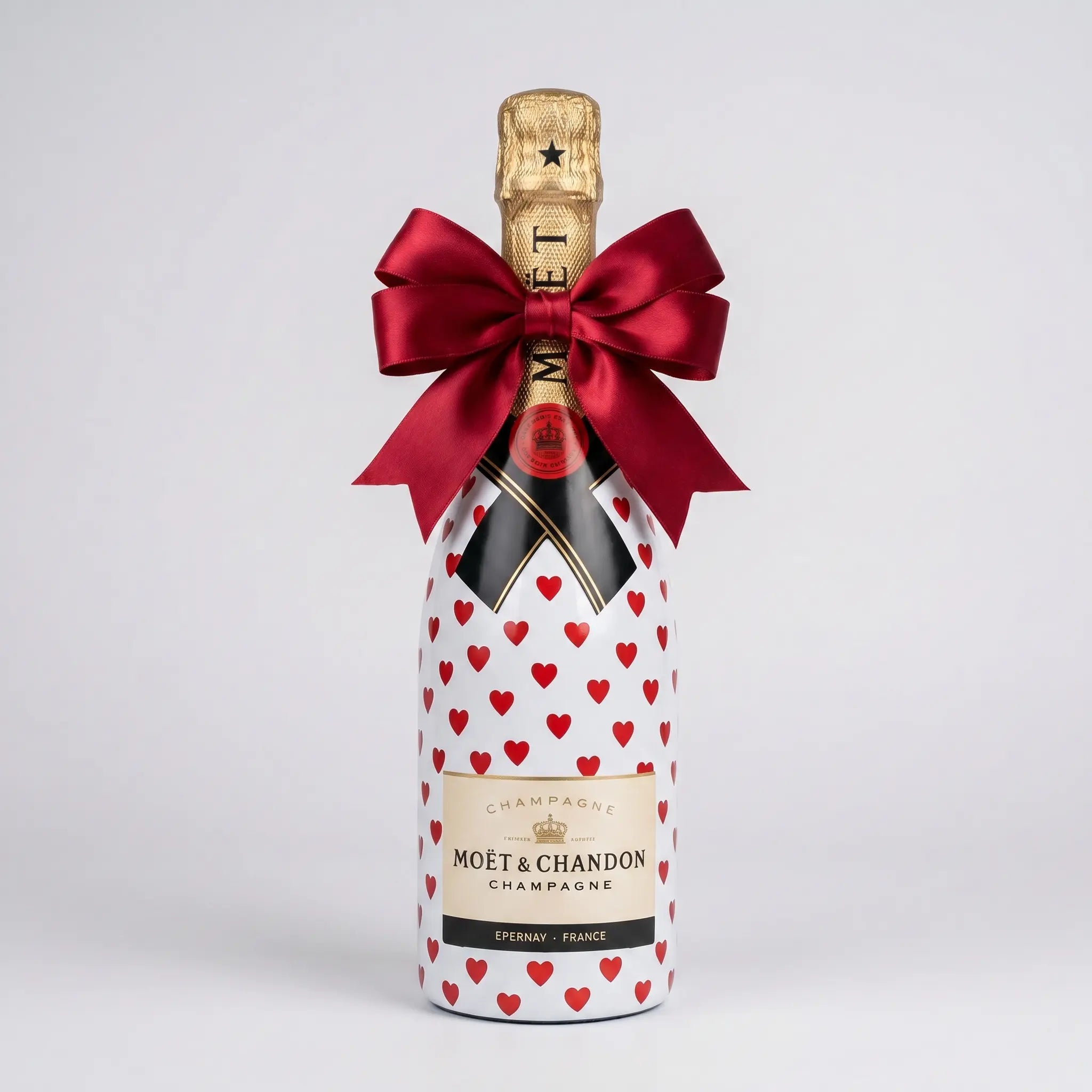 Moët & Chandon Brut – Dárková zdobená lahev srdíčky
