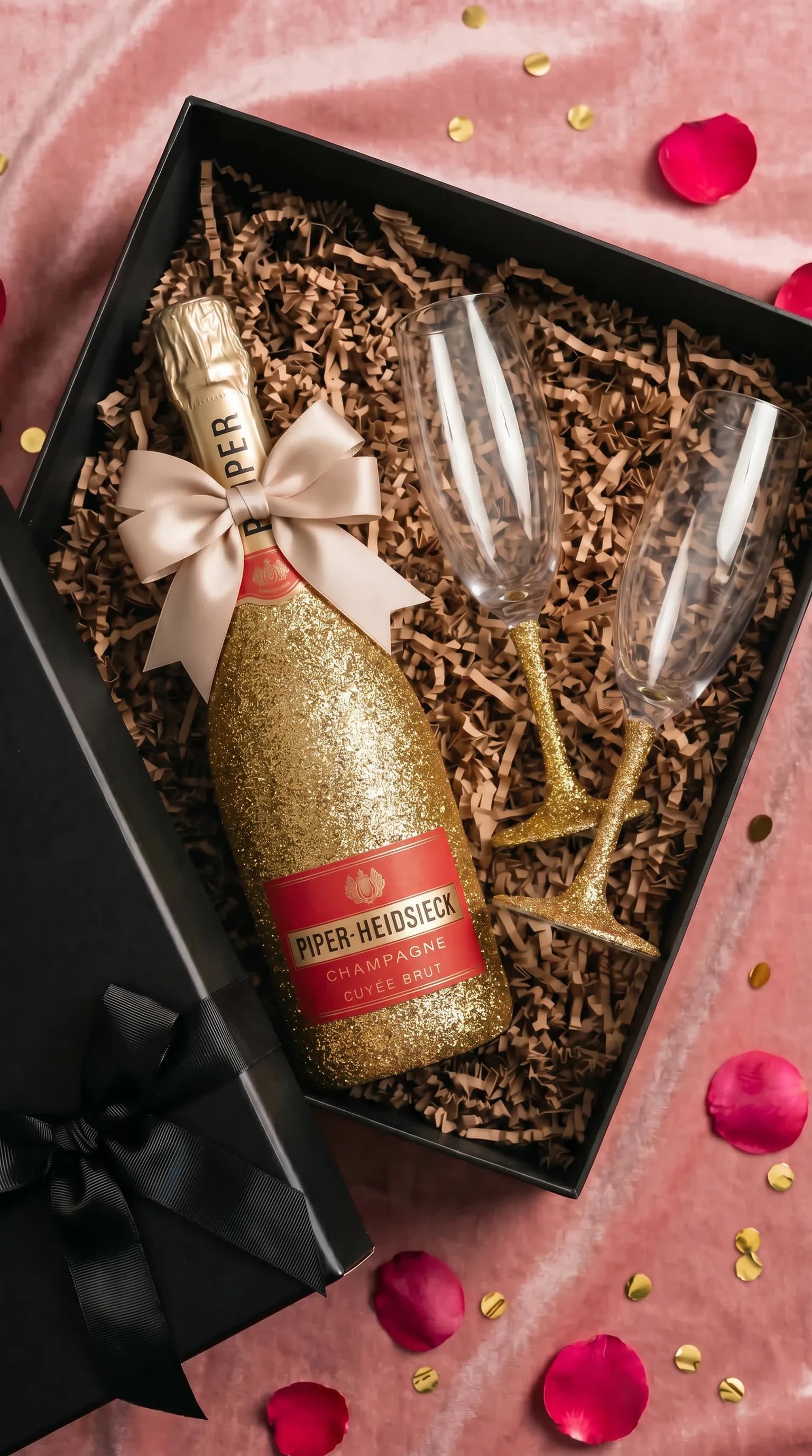 Dárková sada Piper-Heidsieck – Třpytivá lahev + skleničky dle výběru