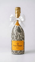 Veuve Clicquot Brut – Dárková zdobená lahev černo-bílé květiny