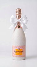 Veuve Clicquot Rosé – Bílá dárková zdobená lahev